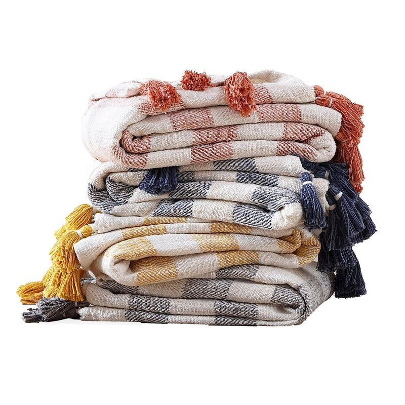 Brielle Home Lara 100% Cotton Throw Blanket - LinensNow